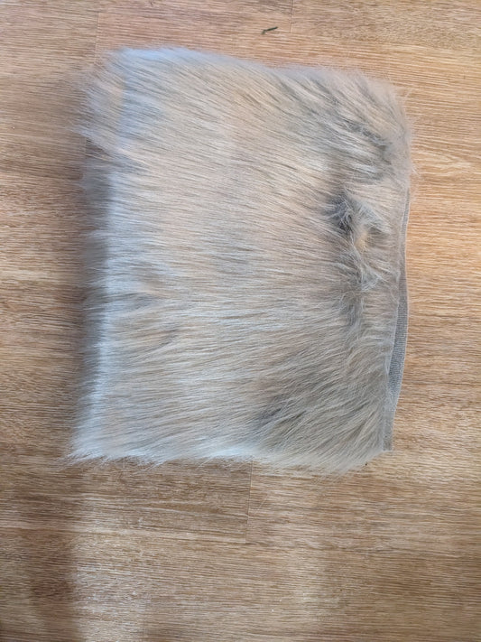 Fluffy Fox Sleek Silver 5cm Pile Fur